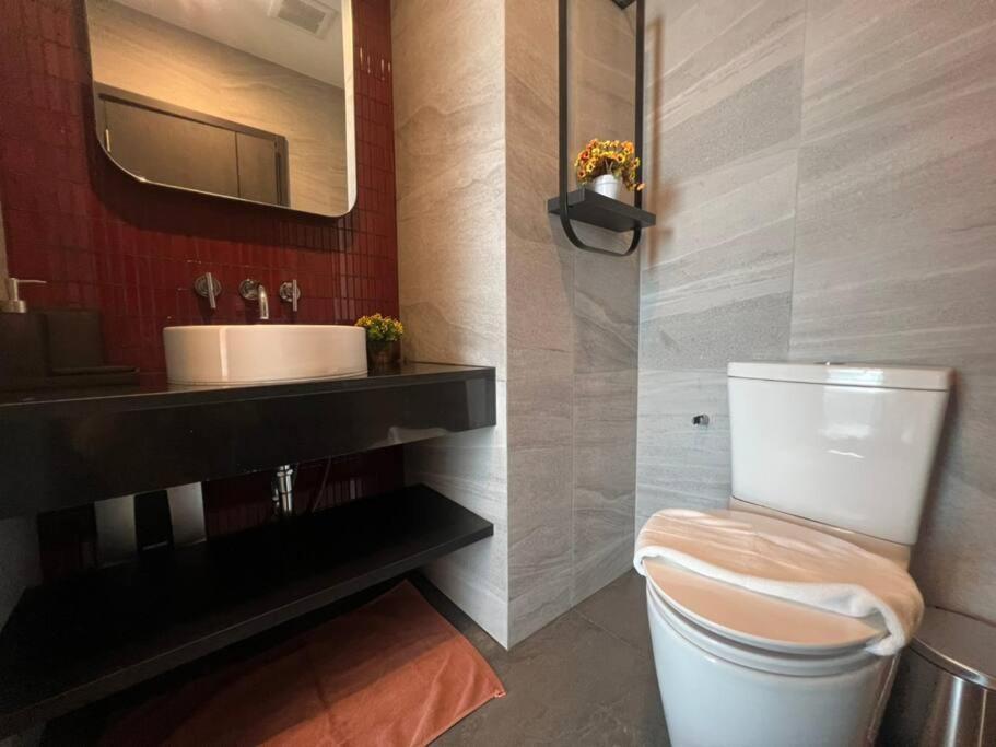 Downtown Chic Condo Rooftop Pool #En797 Pattaya Exterior photo