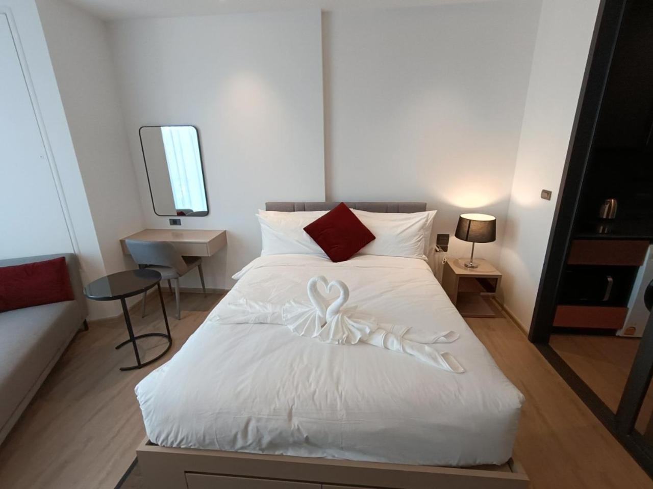 Downtown Chic Condo Rooftop Pool #En797 Pattaya Exterior photo